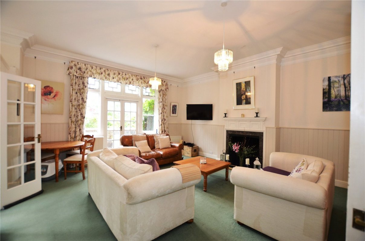 4 bedroom property for sale in Church Road, Buxted, East Sussex, TN22 £600,000
