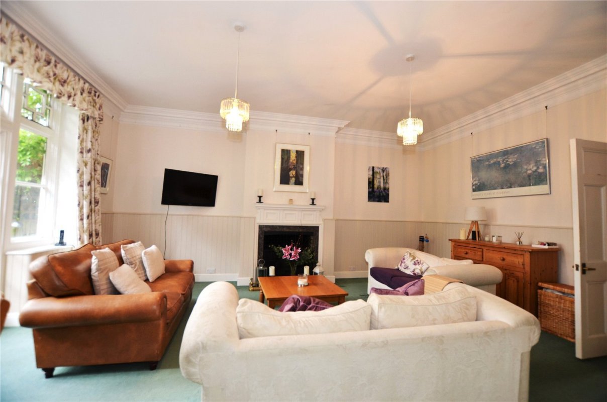 4 bedroom property for sale in Church Road, Buxted, East Sussex, TN22 £600,000