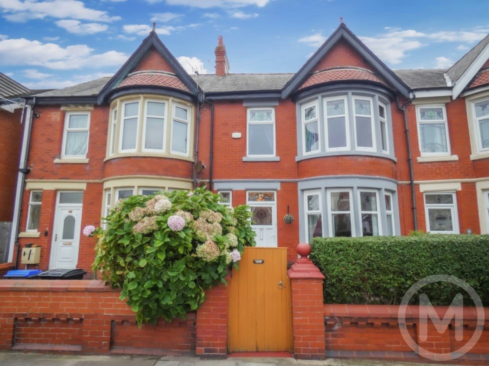 3 bedroom property for sale in Warbreck Drive, Bispham £157,500