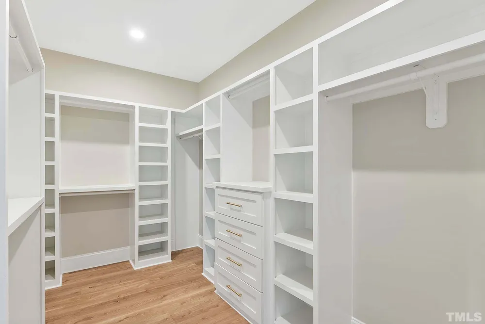 717 Penn Rd, Raleigh, NC 27604