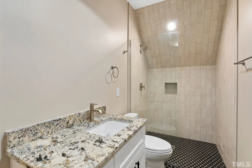 717 Penn Rd, Raleigh, NC 27604