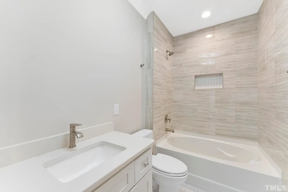717 Penn Rd, Raleigh, NC 27604