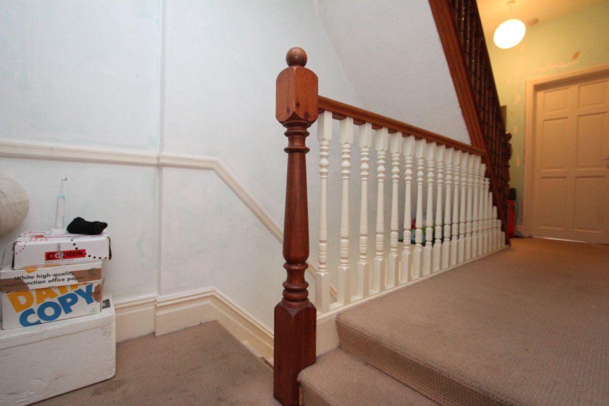 5 bedroom property for sale in St. Nicholas Road, Barry, CF62 £345,000