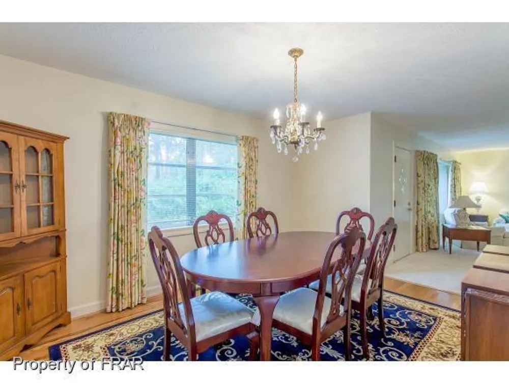 319 Stacy Weaver Dr, Fayetteville, NC 28311