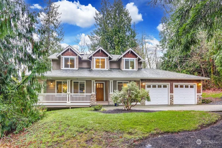 23233 NE 173rd Pl, Woodinville, WA 98077