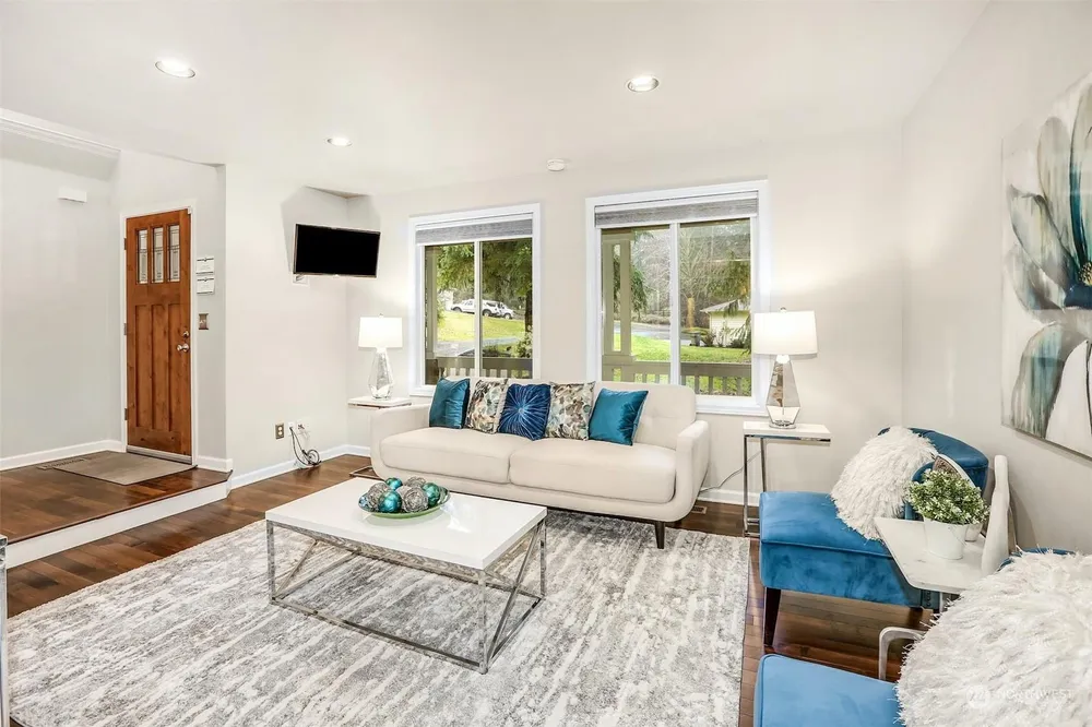23233 NE 173rd Pl, Woodinville, WA 98077