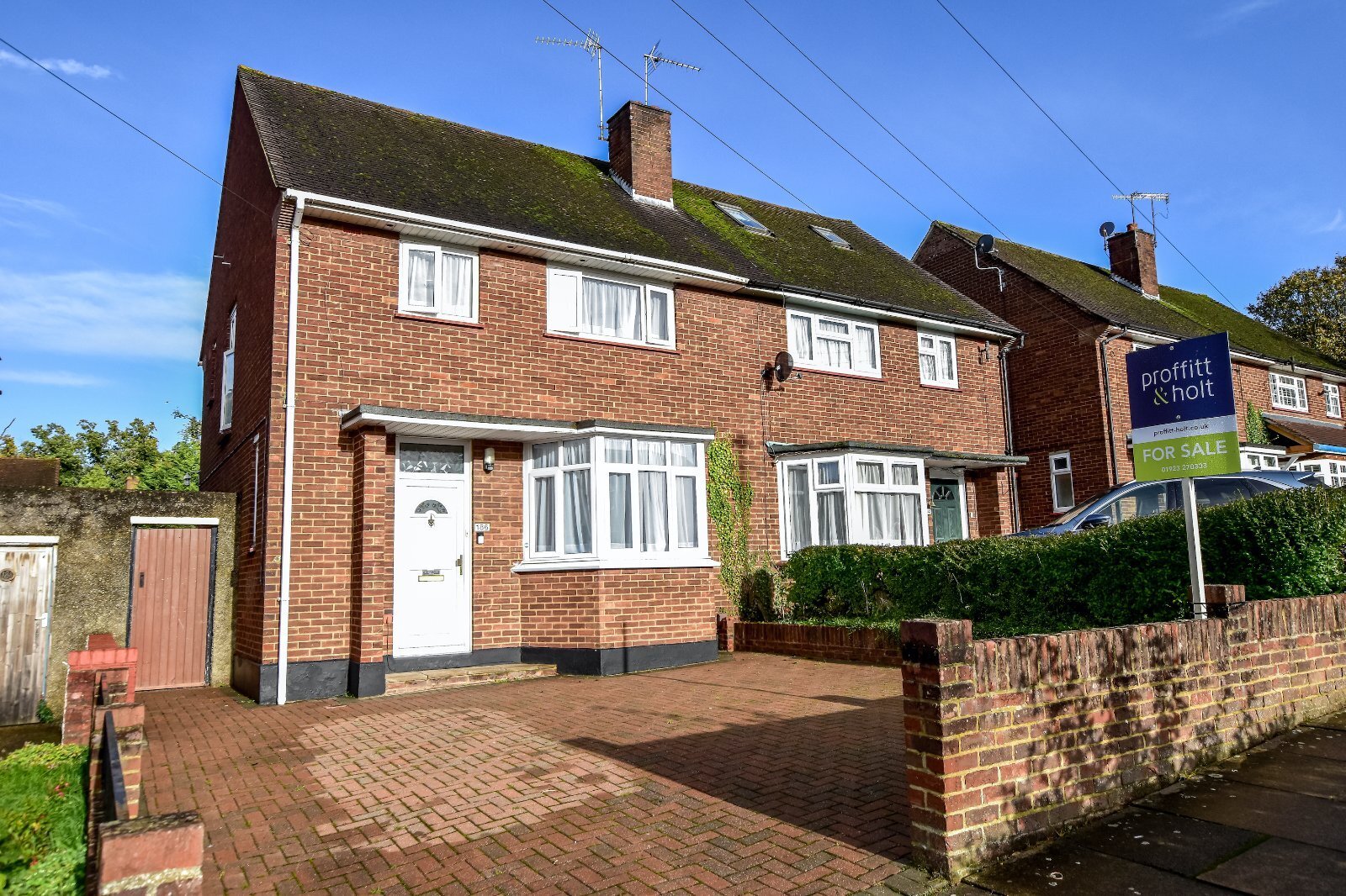 3 bedroom property for sale in Sheepcot Lane, Watford, Herts, WD25 Offers in excess of £480,000
