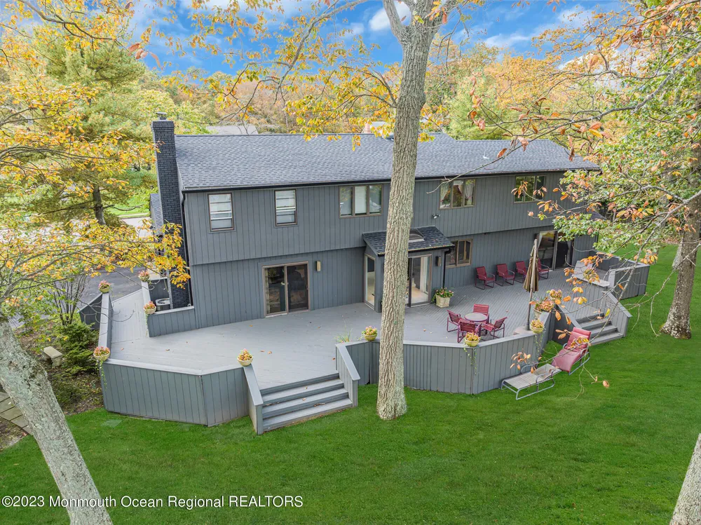 6 Marc Rd, West Long Branch, NJ 07764