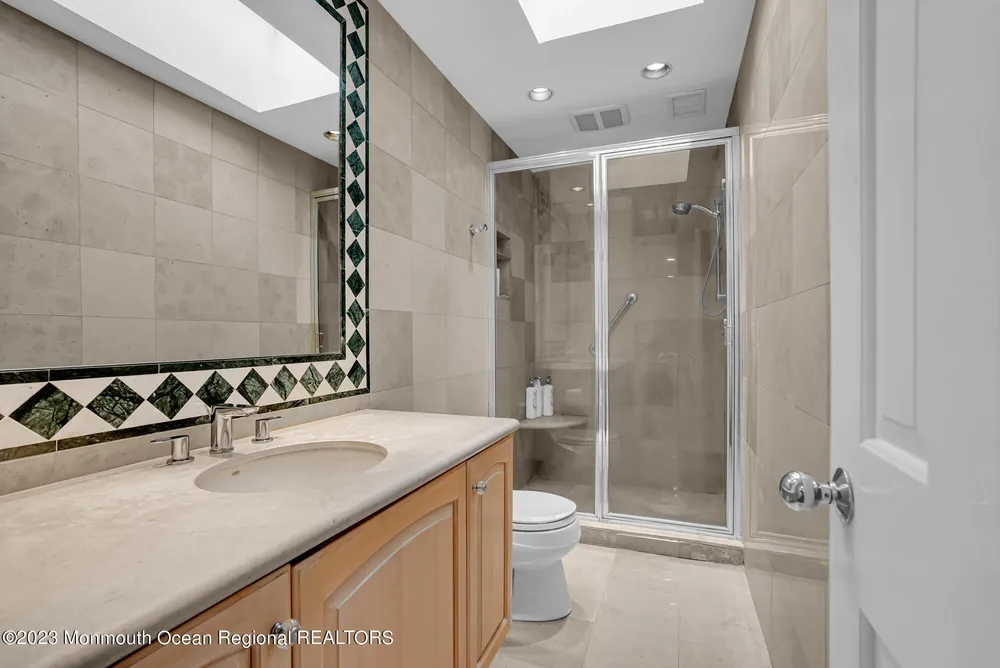 6 Marc Rd, West Long Branch, NJ 07764