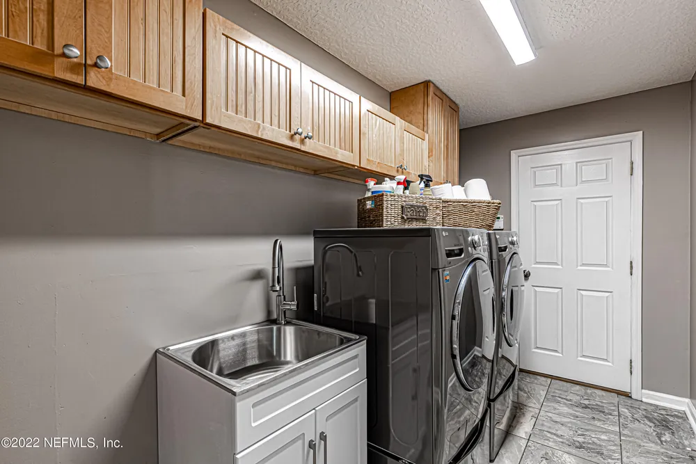 3289 Creighton Ln, Fleming Island, FL 32003