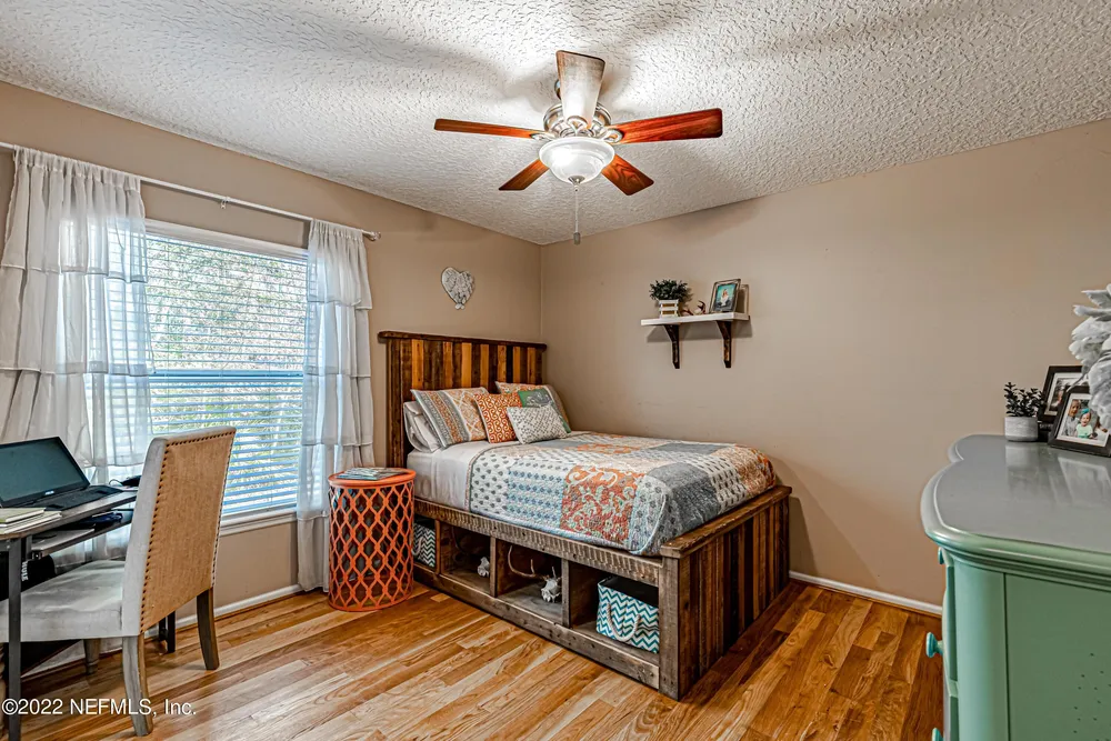 3289 Creighton Ln, Fleming Island, FL 32003