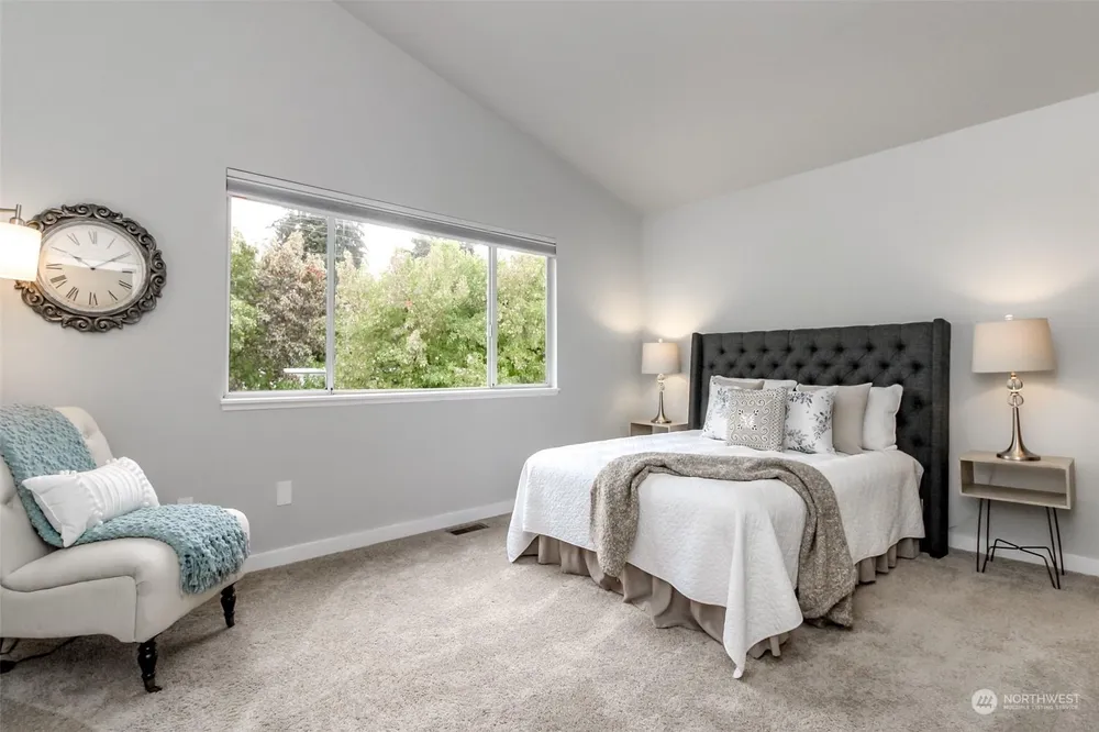 1203 SW 355th Pl, Federal Way, WA 98023