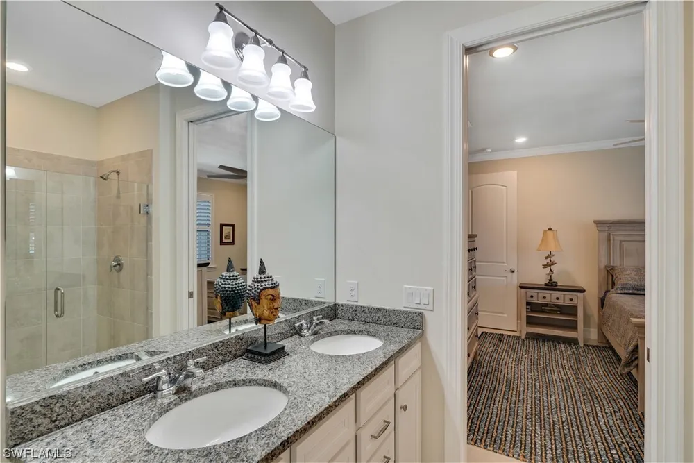 2456 Marton Oak Blvd, North Port, FL 34289