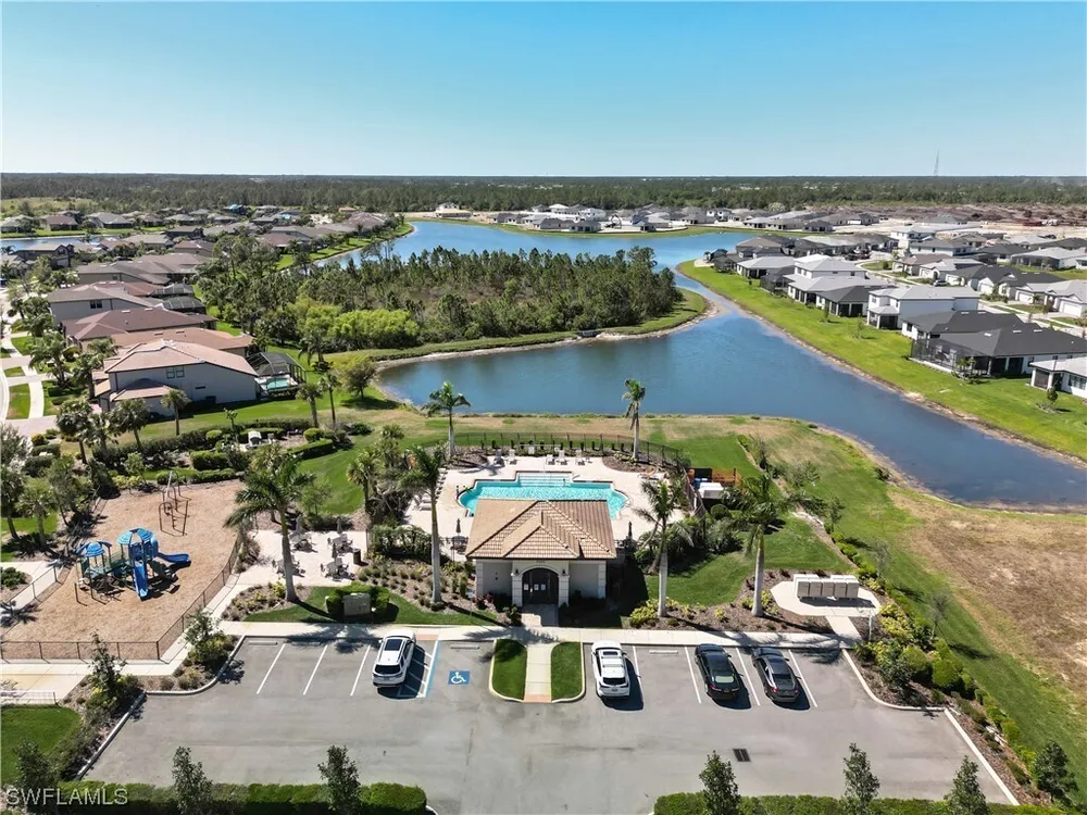 2456 Marton Oak Blvd, North Port, FL 34289