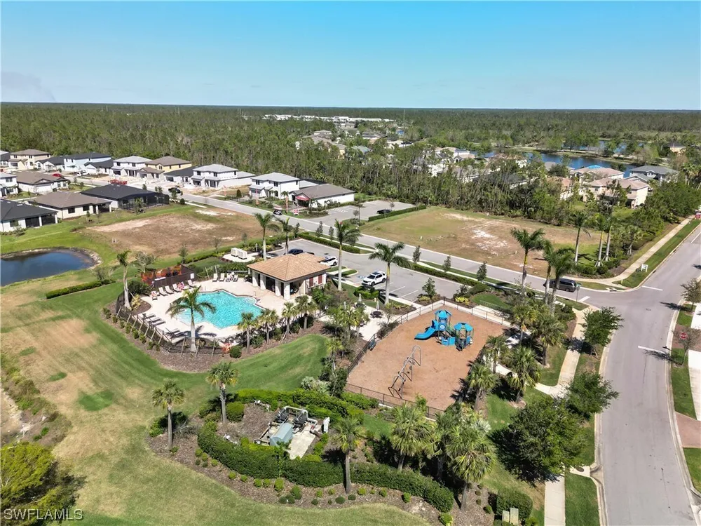 2456 Marton Oak Blvd, North Port, FL 34289