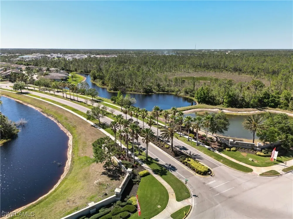 2456 Marton Oak Blvd, North Port, FL 34289