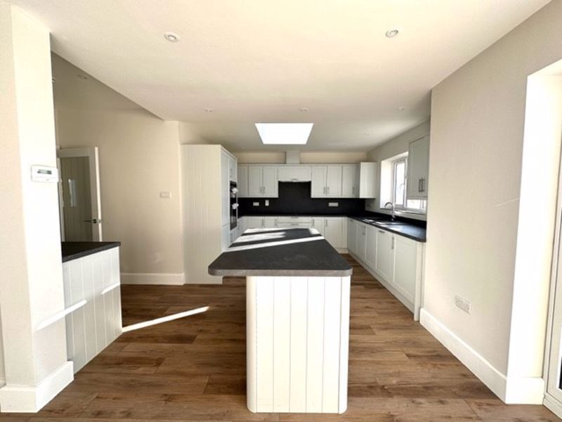 3 bedroom property for sale in West Coker Road, Yeovil Guide price £