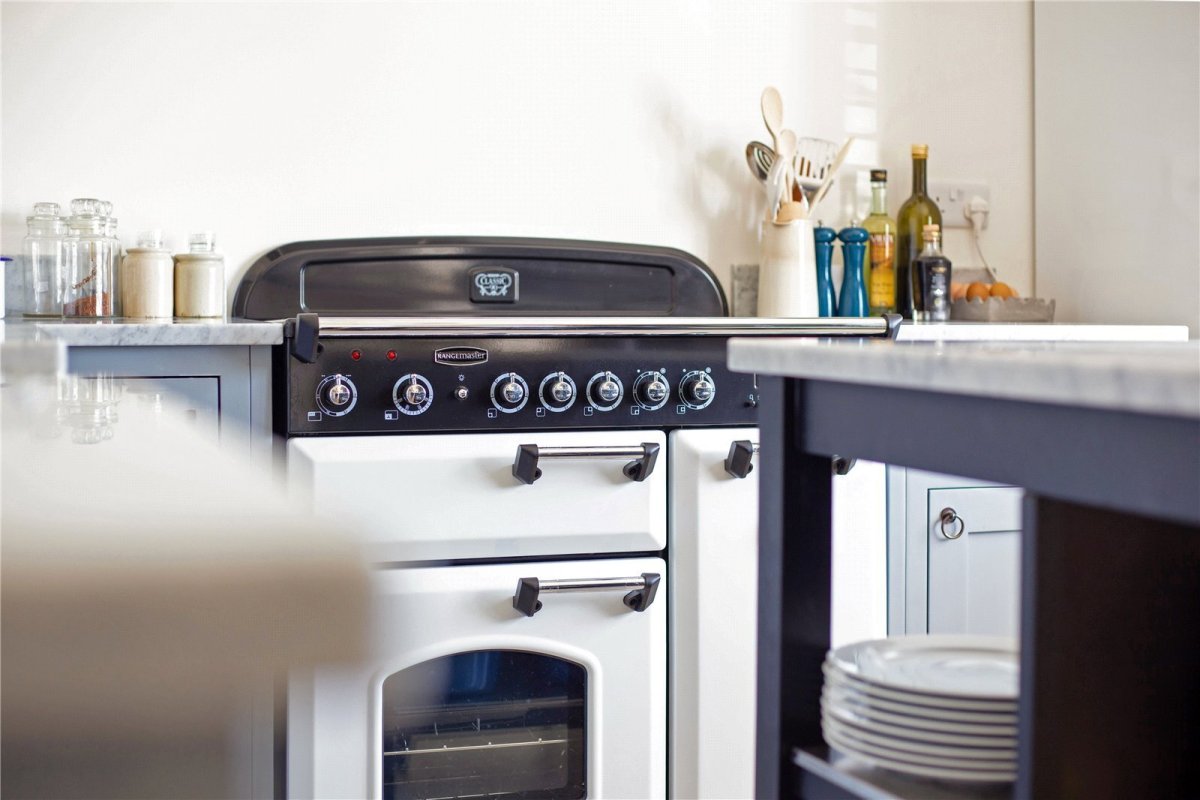 3 bedroom property for sale in Church Street, Fletching, Uckfield, East