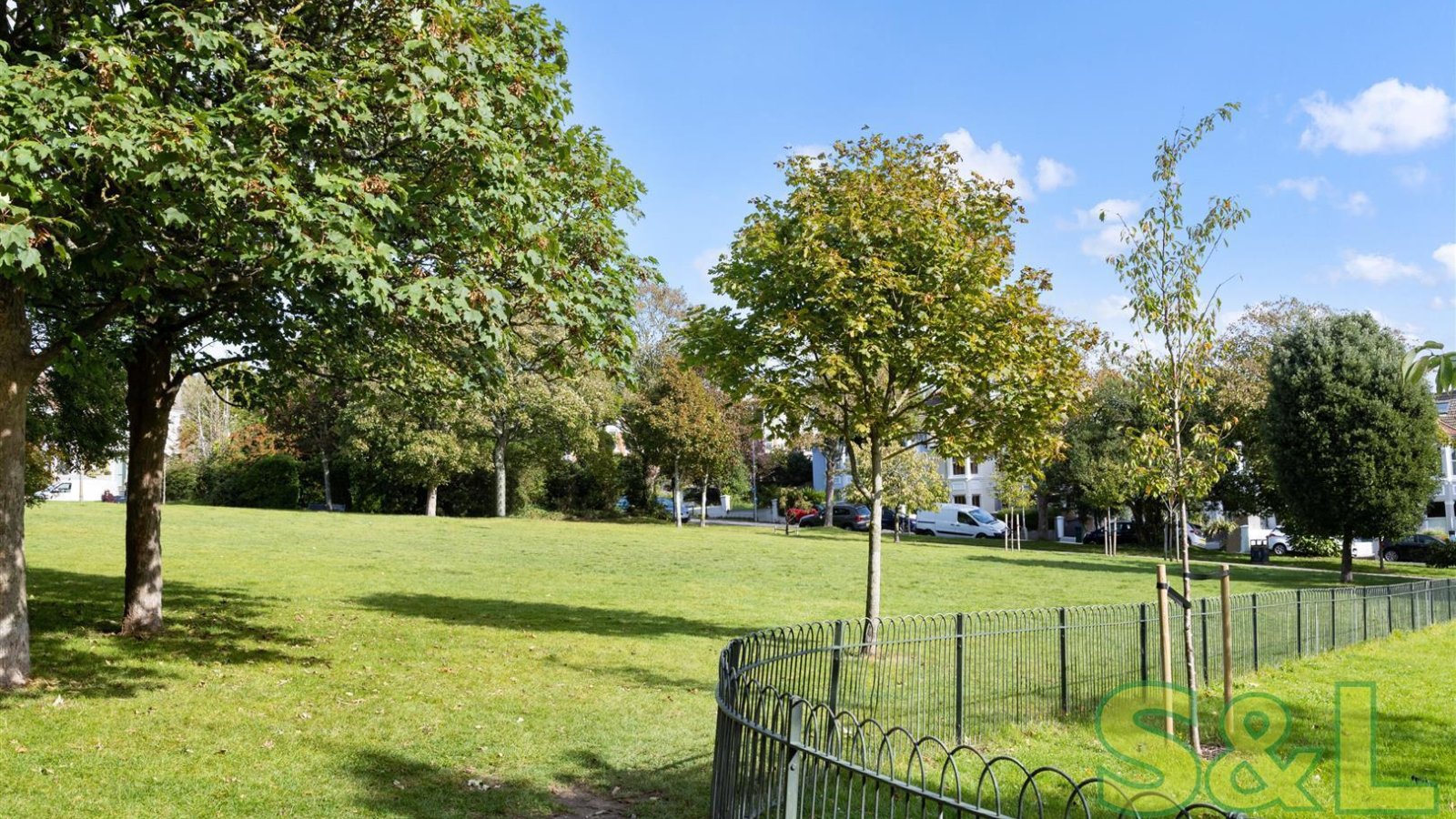 4 bedroom property for sale in Cleveland Road, Fiveways, Brighton Guide price £900,000