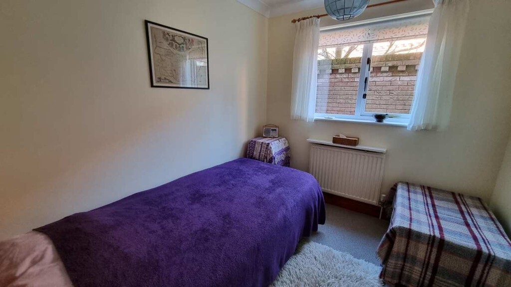 3 bedroom property for sale in Lodge Road, Holton, Halesworth Guide