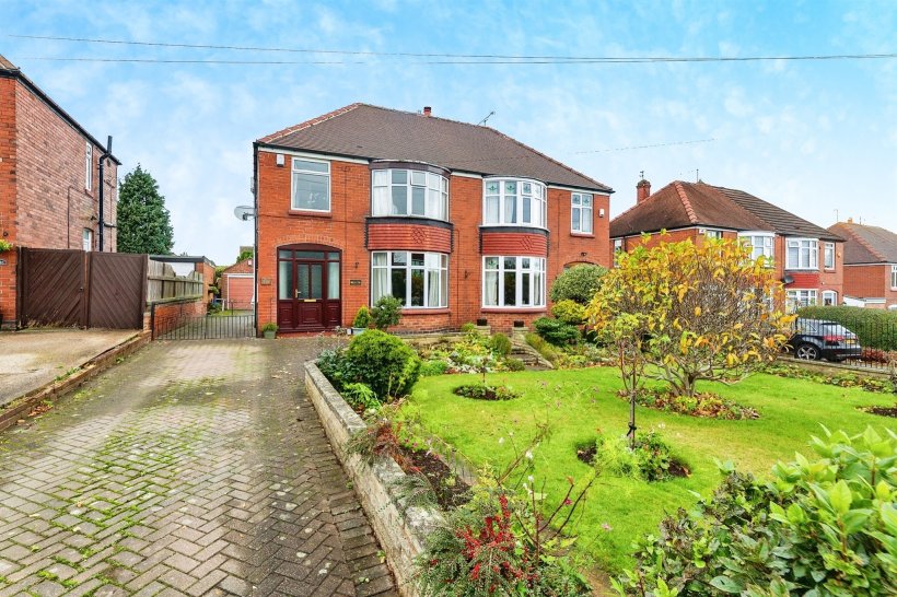 Grange Road, Broom, Rotherham 3 bedroom semidetached house William