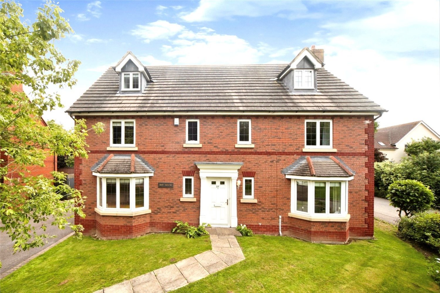 JacksonStops 6 bedroom property for sale in Queens Drive, Taunton