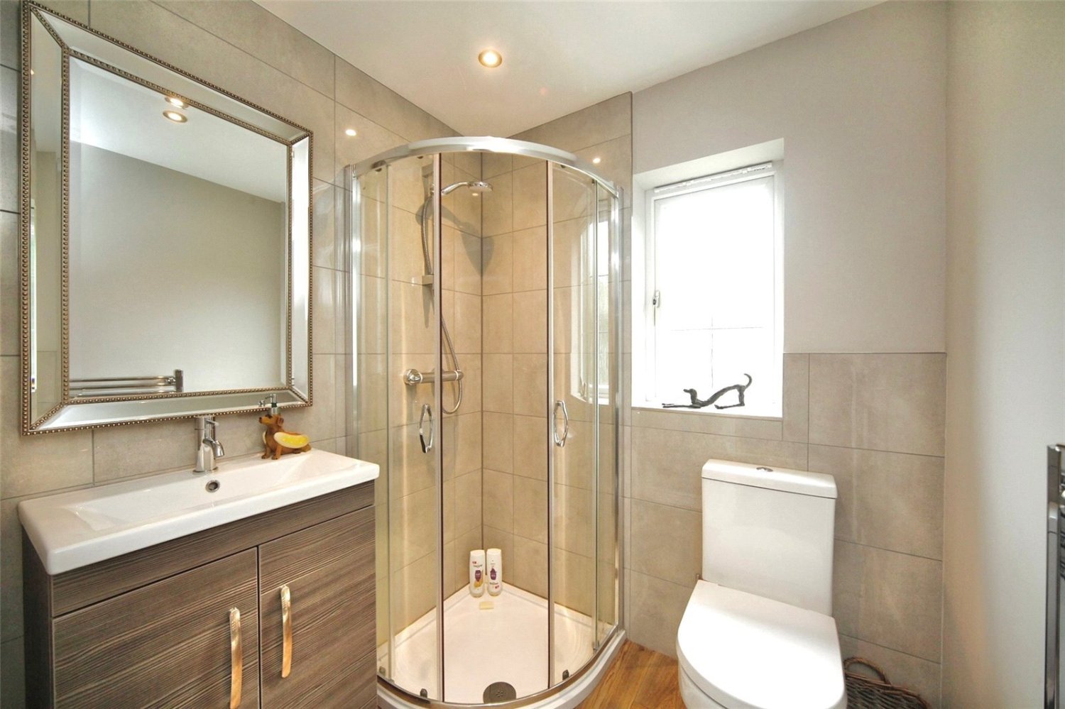 JacksonStops 6 bedroom property for sale in Queens Drive, Taunton