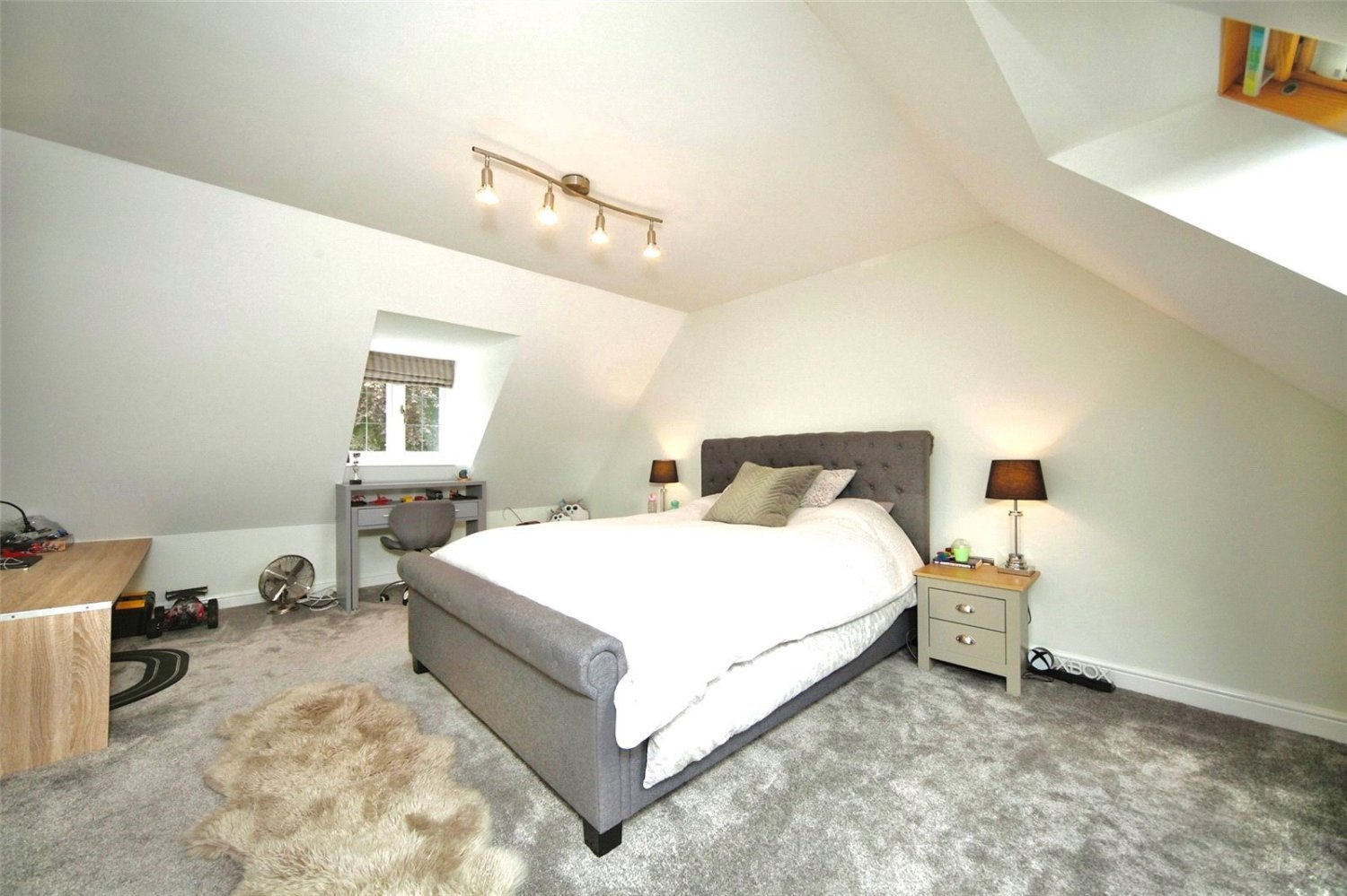 JacksonStops 6 bedroom property for sale in Queens Drive, Taunton