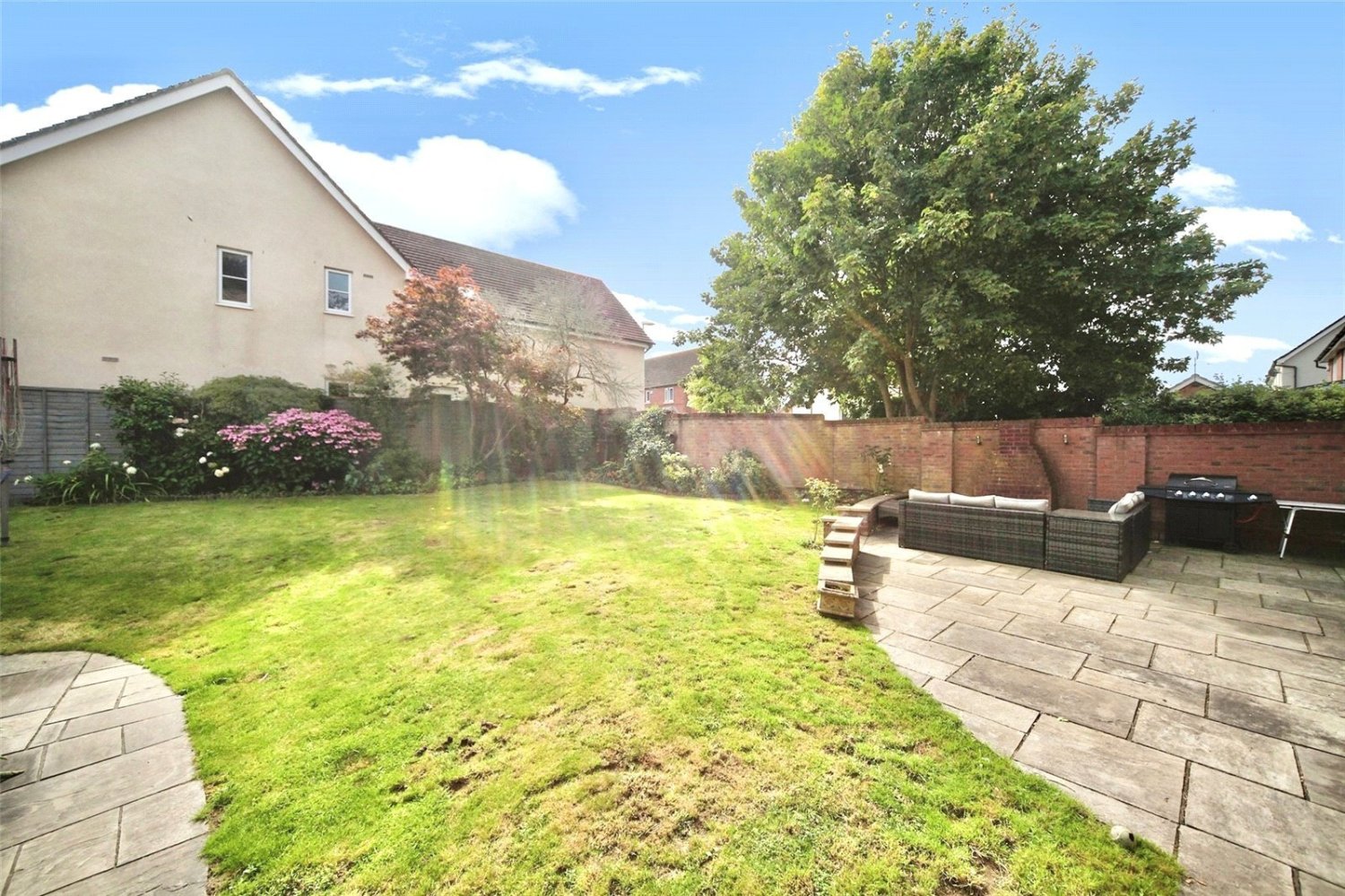 JacksonStops 6 bedroom property for sale in Queens Drive, Taunton