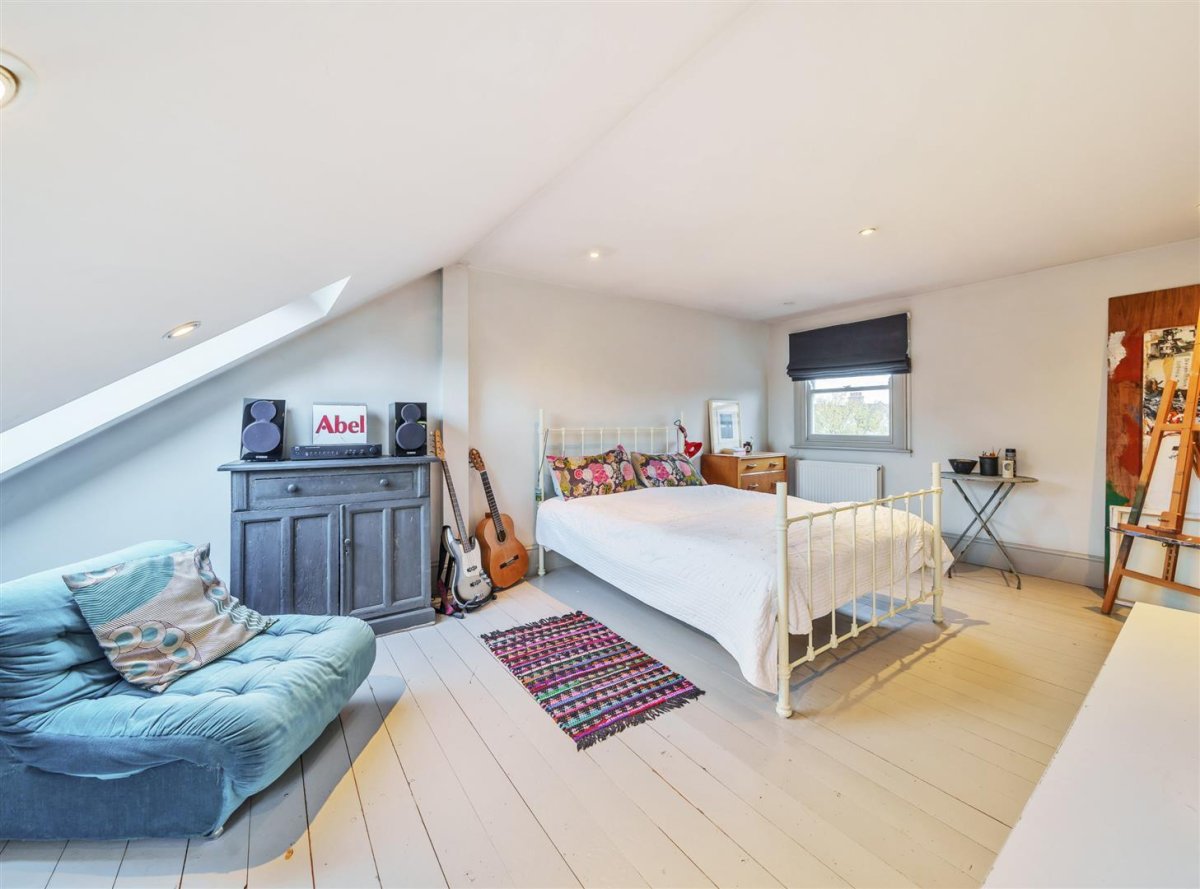 6 bedroom property for sale in Okehampton Road, London, NW10 £2,350,000