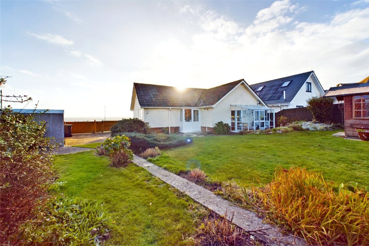 2 bedroom property for sale in Southbourne Coast Road, Southbourne