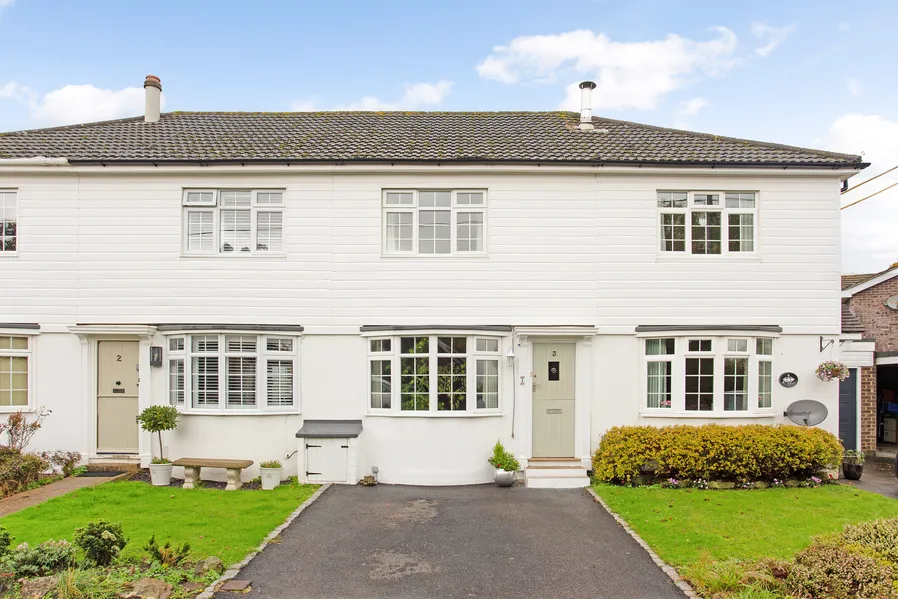 Properties for sale in Lindfield