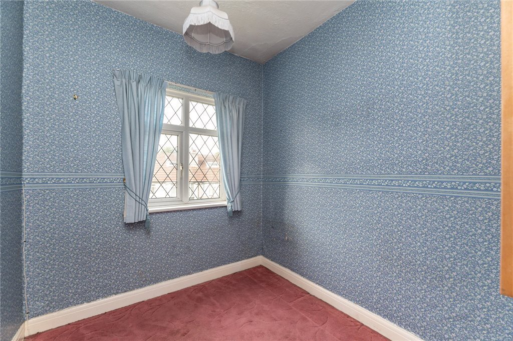 5 bedroom property for sale in Branksome Drive, Shipley, West Yorkshire