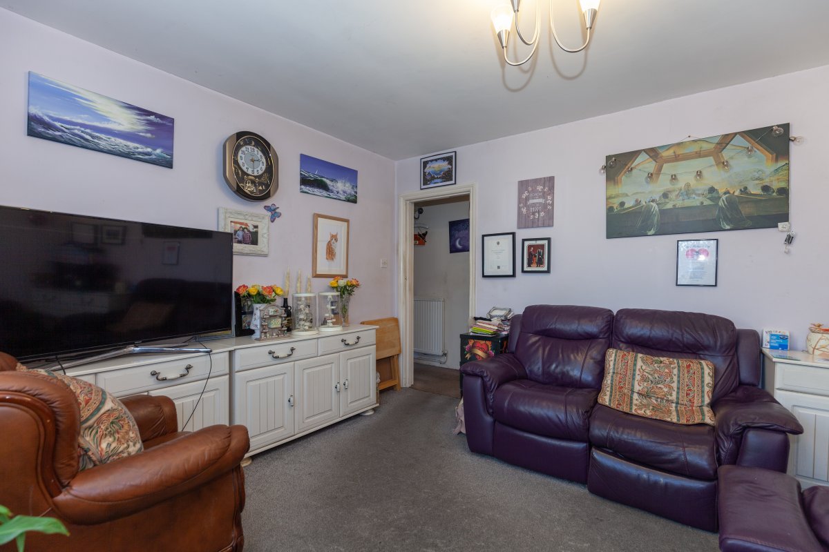 3 bedroom property for sale in Clive Road, Oxford, OX4 Offers in