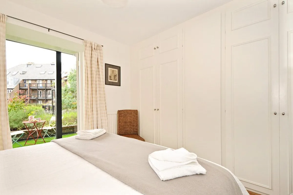 Folly Bridge Court, Oxford, OX1