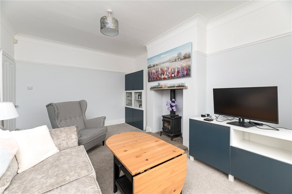 4 bedroom property for sale in Moorhead Crescent, Shipley, West