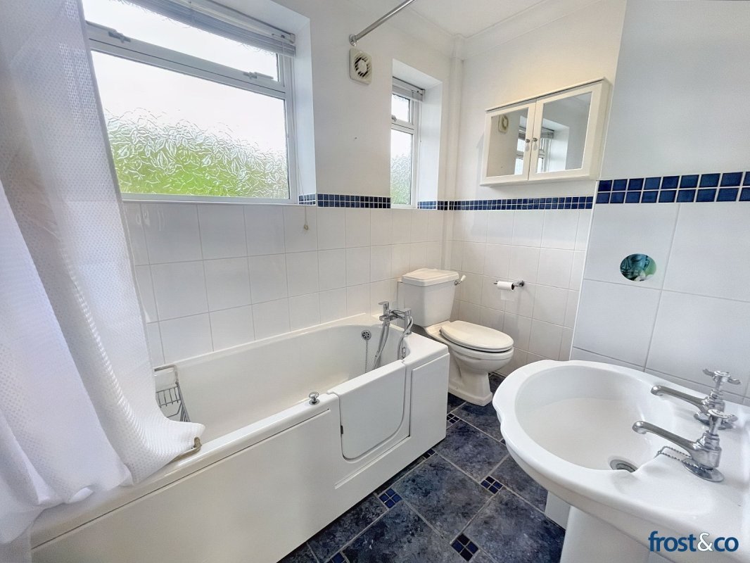 3 bedroom property for sale in Blair Avenue, Lower Parkstone, Poole