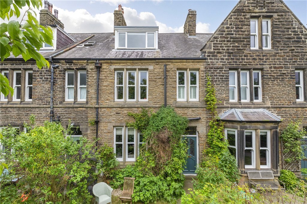 4 bedroom property for sale in Wheatley Lane, Ilkley, West Yorkshire