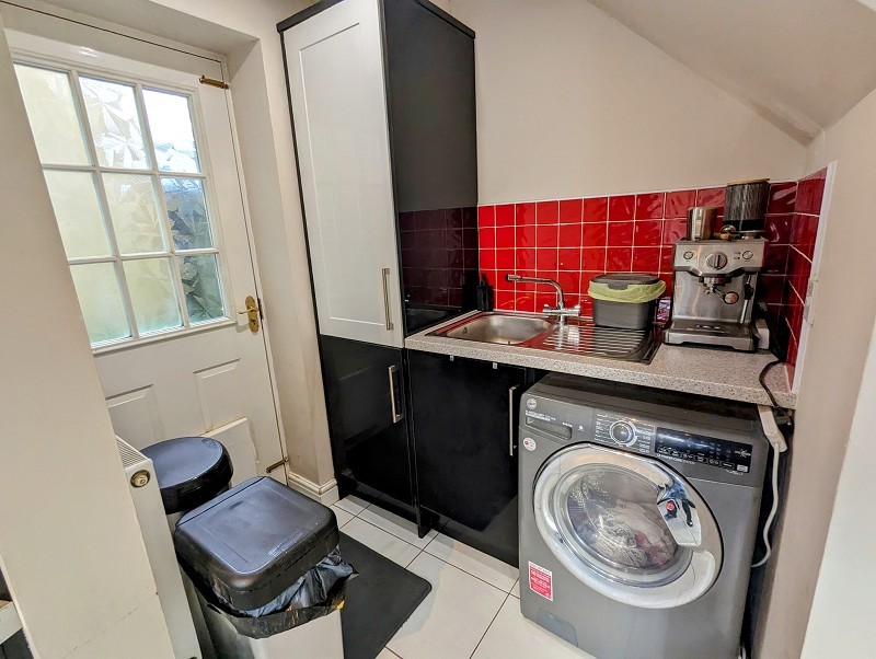 3 bedroom property for sale in Parc Starling, Johnstown, Carmarthen