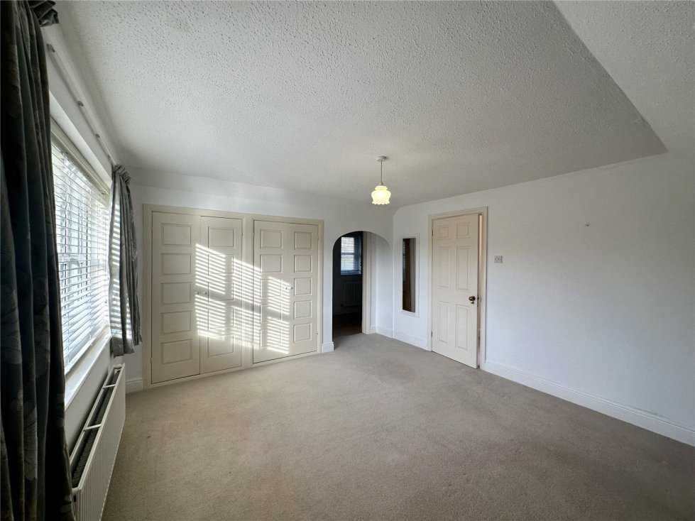 4 bedroom property to let in Stammers Lane, Rushy Lake, Saundersfoot