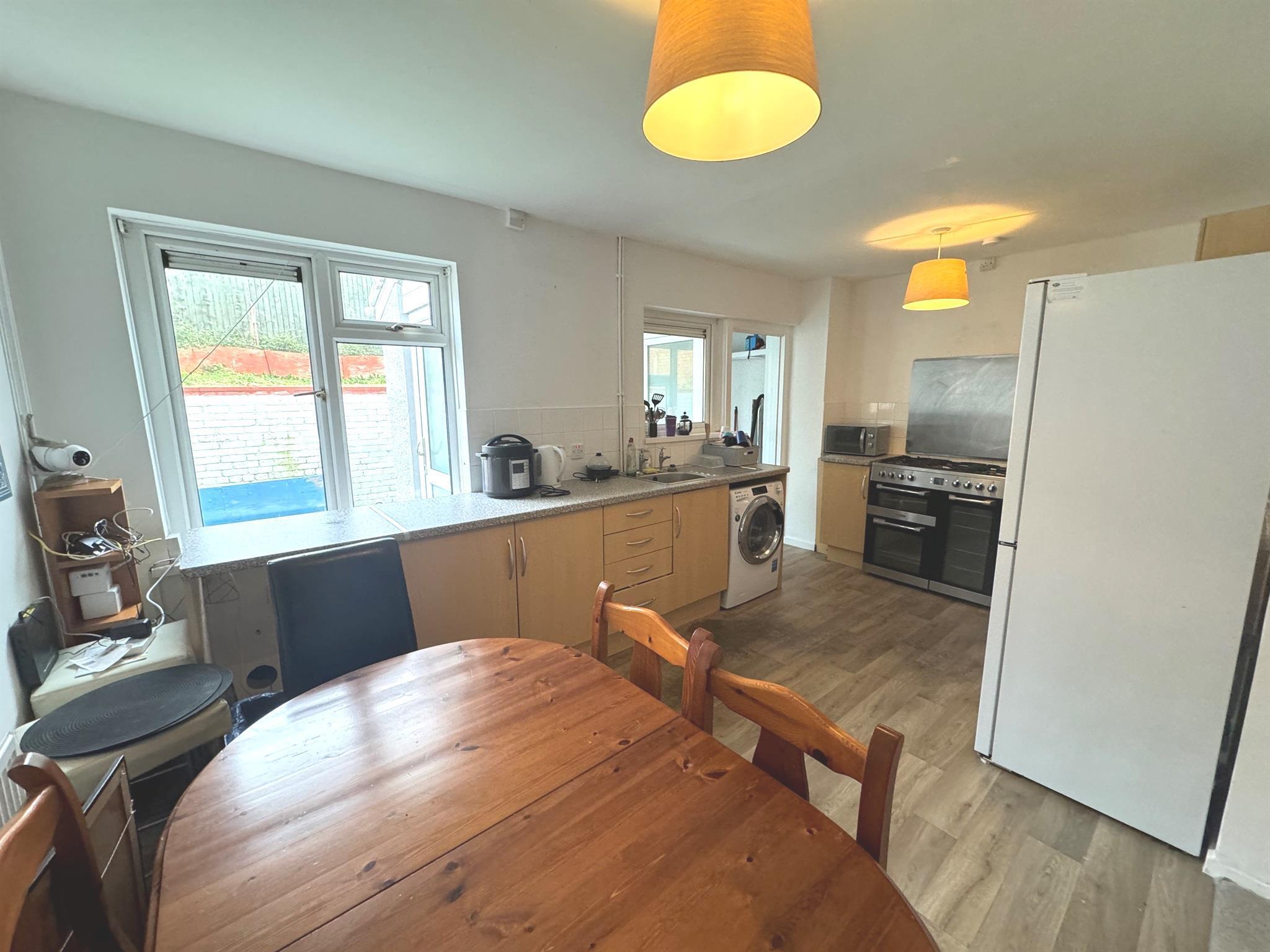 Peter Alan Estate Agents in Porthcawl Sell, Buy, Mortgages, Let or Rent