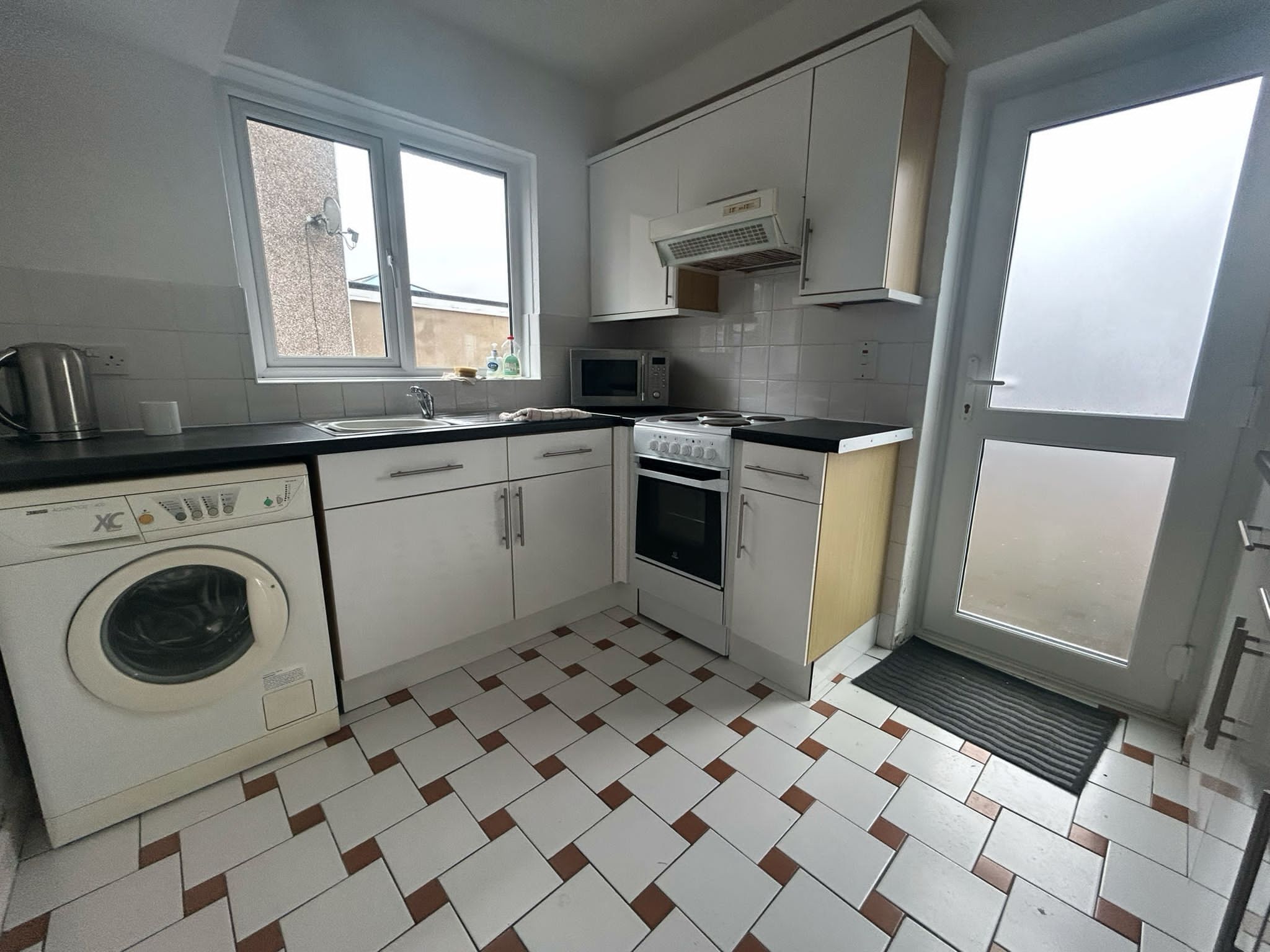 Peter Alan Estate Agents in Pontypridd Sell, Buy, Mortgages, Let or