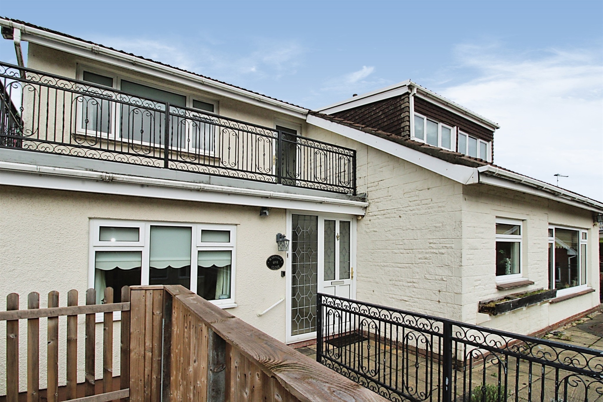 Peter Alan Estate Agents in Pontypridd Sell, Buy, Mortgages, Let or