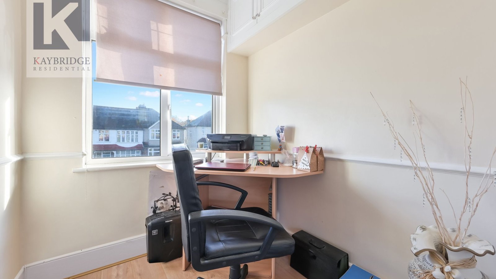 4 bedroom property for sale in Bridgewood Road, Worcester Park, KT4