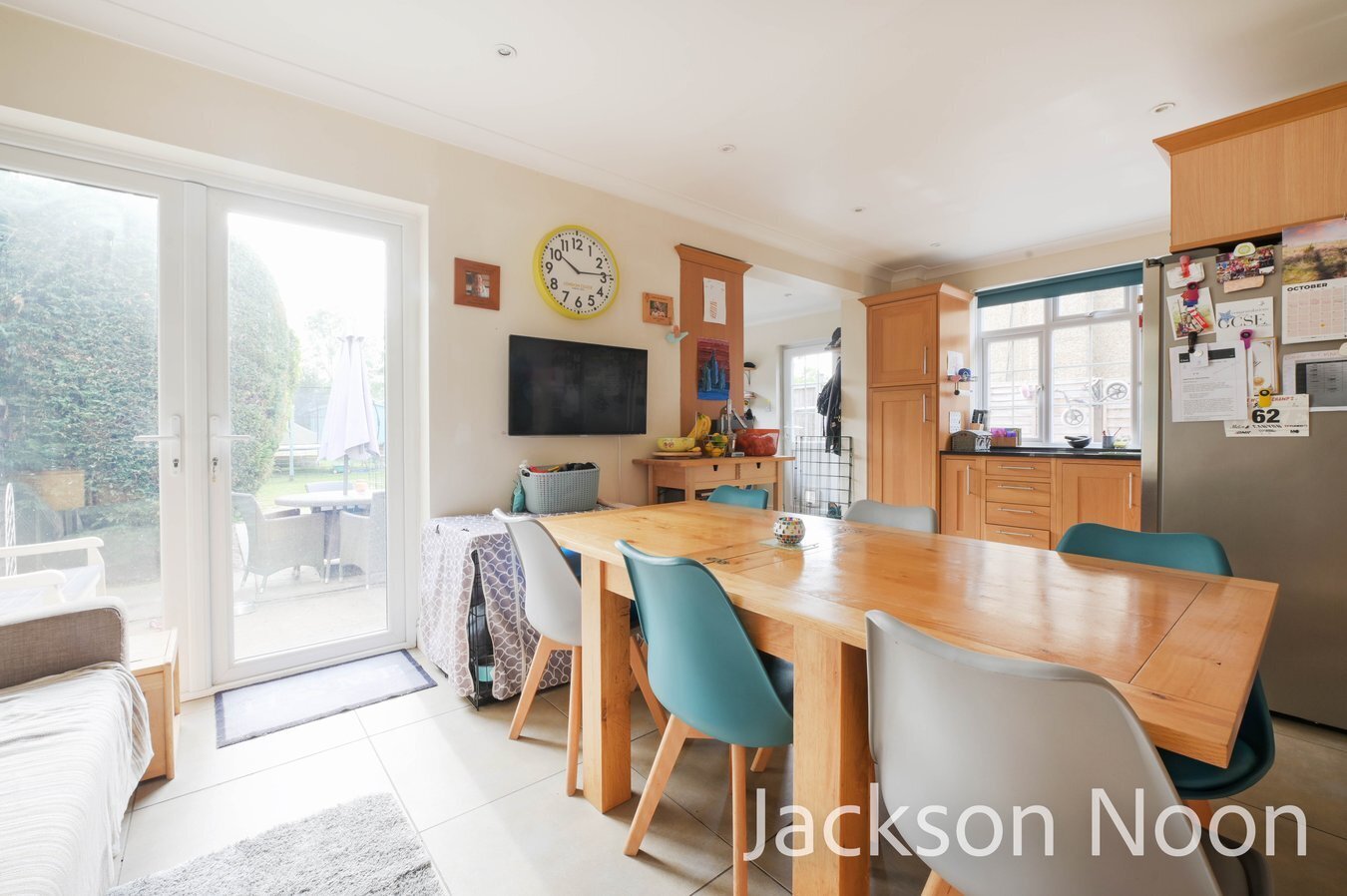 3 bedroom property for sale in Heatherside Road, Ewell, KT19 Offers