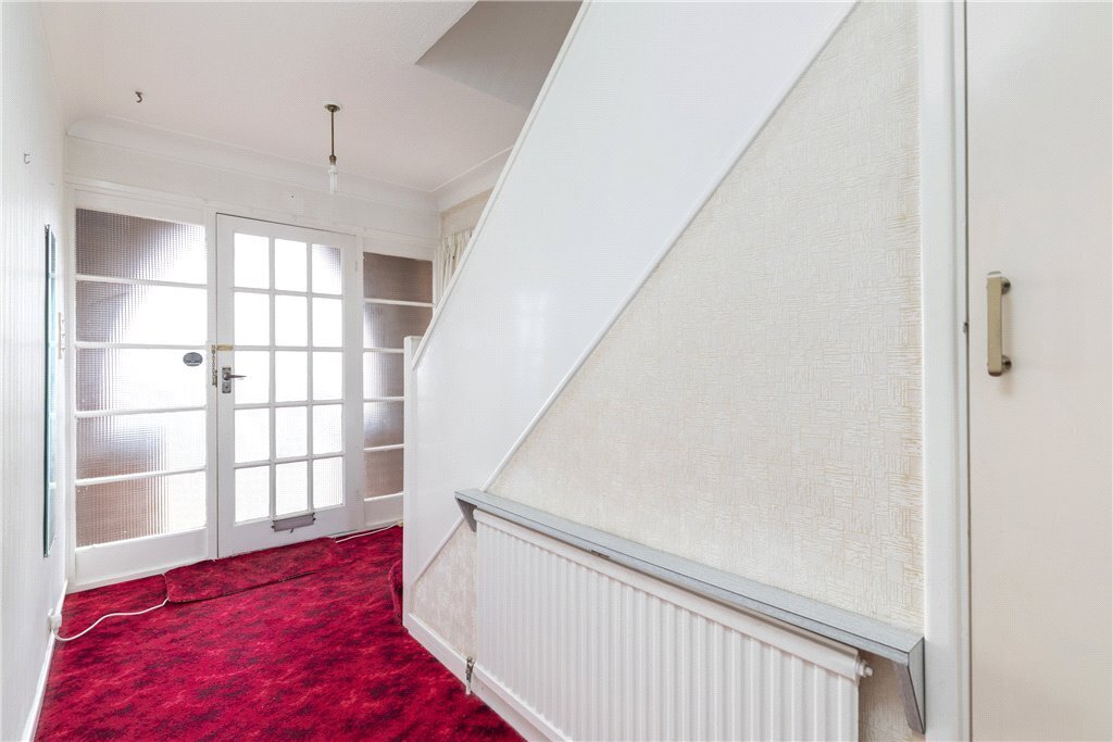 3 bedroom property for sale in The Birches, Bramhope, Leeds, LS16