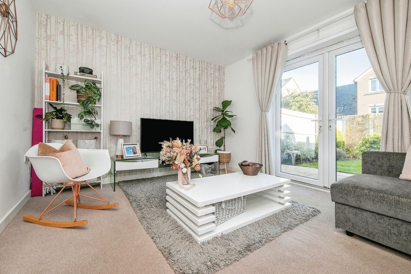 Mulberry Gardens, Great Cornard, Sudbury 2 bedroom end of terrace