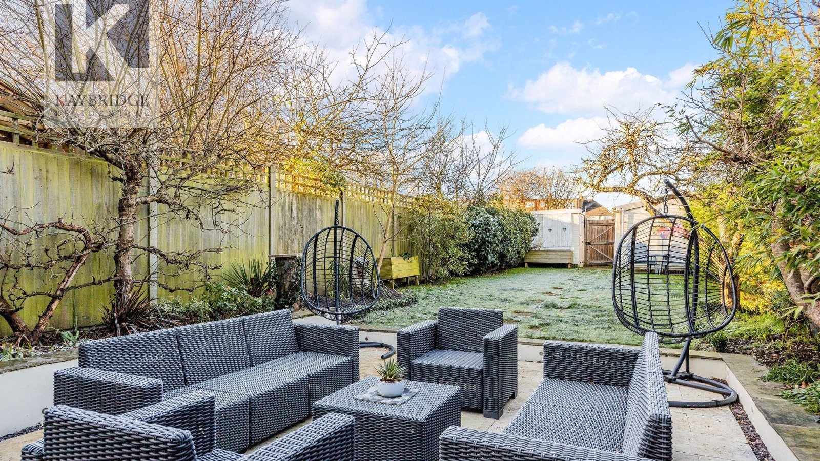 3 bedroom property for sale in Stoneleigh Avenue, Worcester Park, KT4