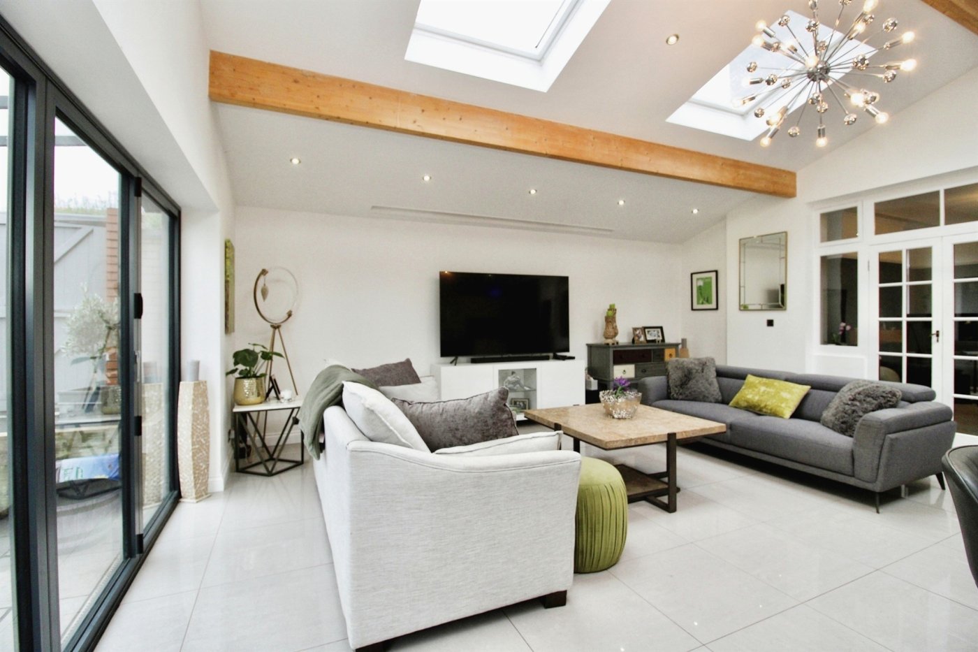 3 bedroom property for sale in Newport Road, Rumney, CARDIFF £475,000