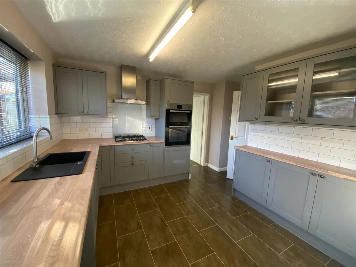 LAUREL WAY, BOTTESFORD, NOTTINGHAMSHIRE
